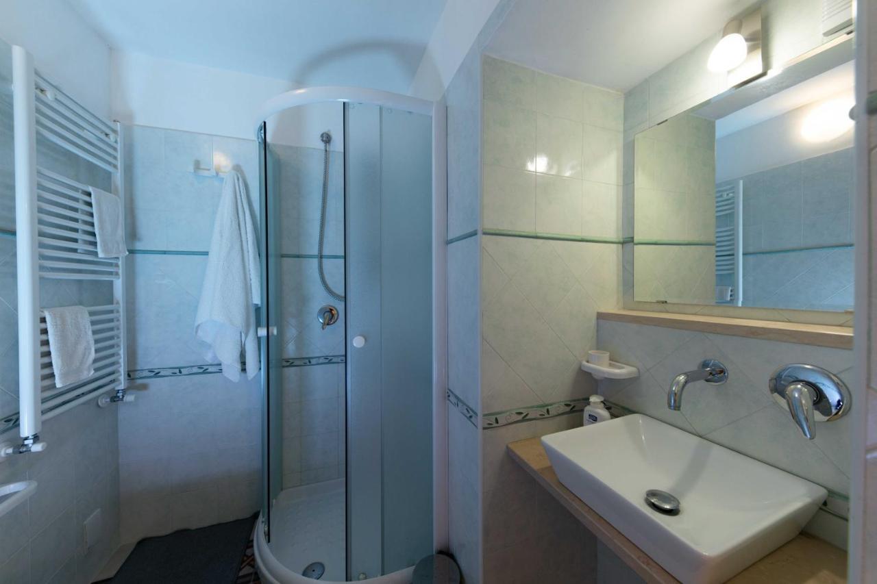 Casa Vacanza La Stradella Остуни Экстерьер фото