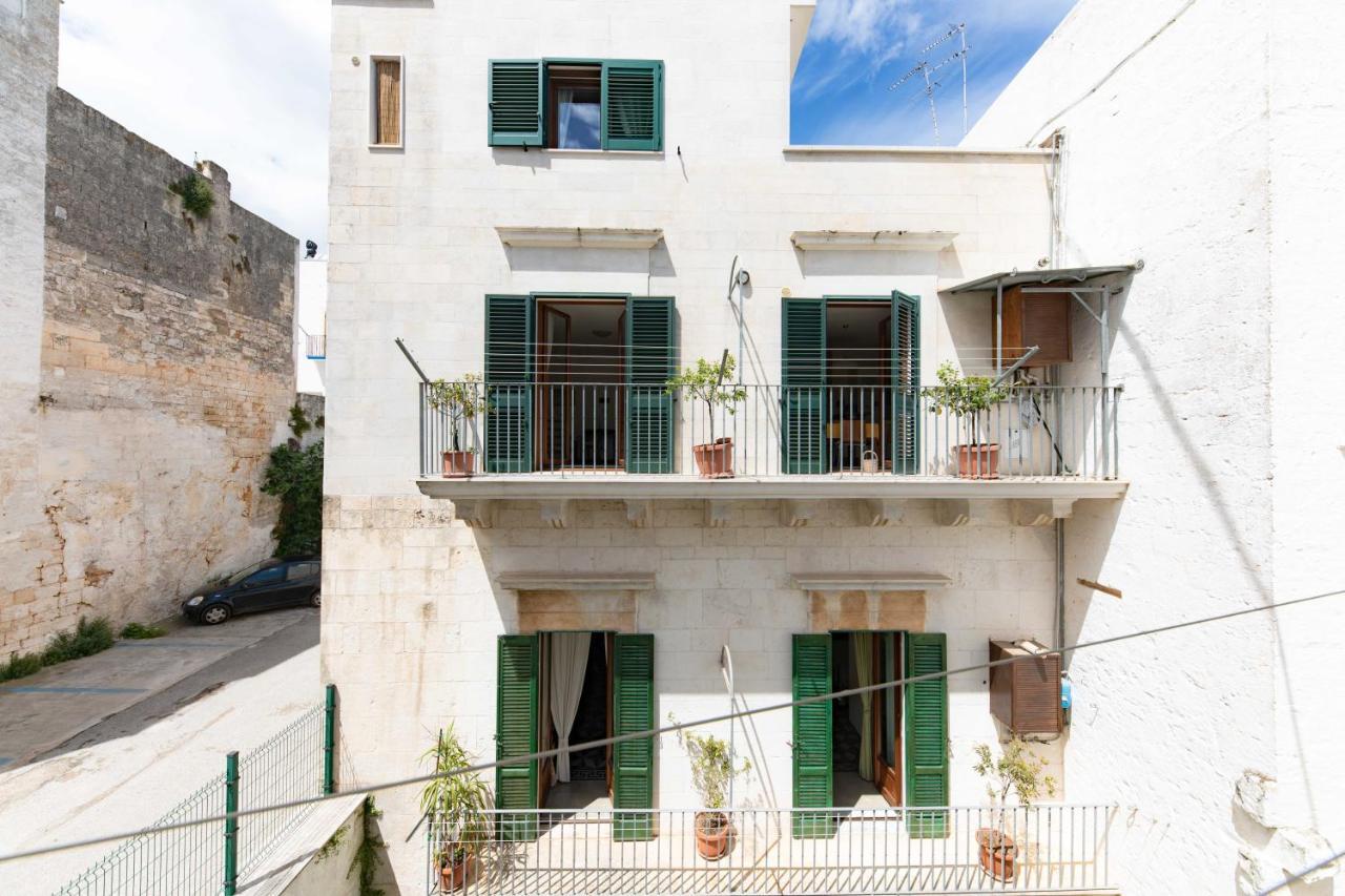 Casa Vacanza La Stradella Остуни Экстерьер фото